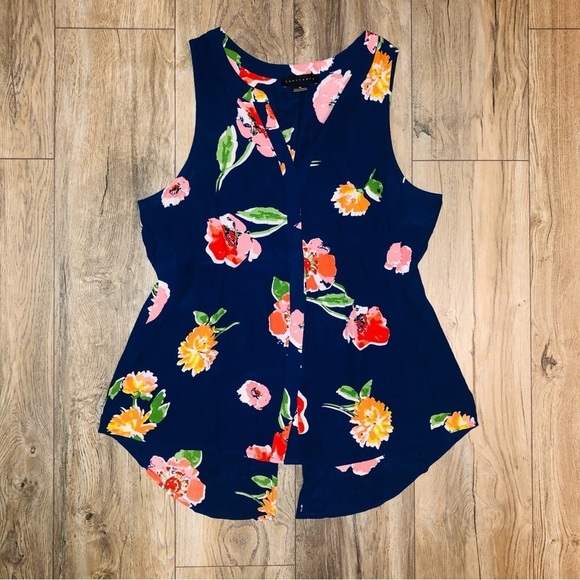 Sanctuary Floral  Button Down Sleeveless Blouse Top Size XL - Picture 2 of 9